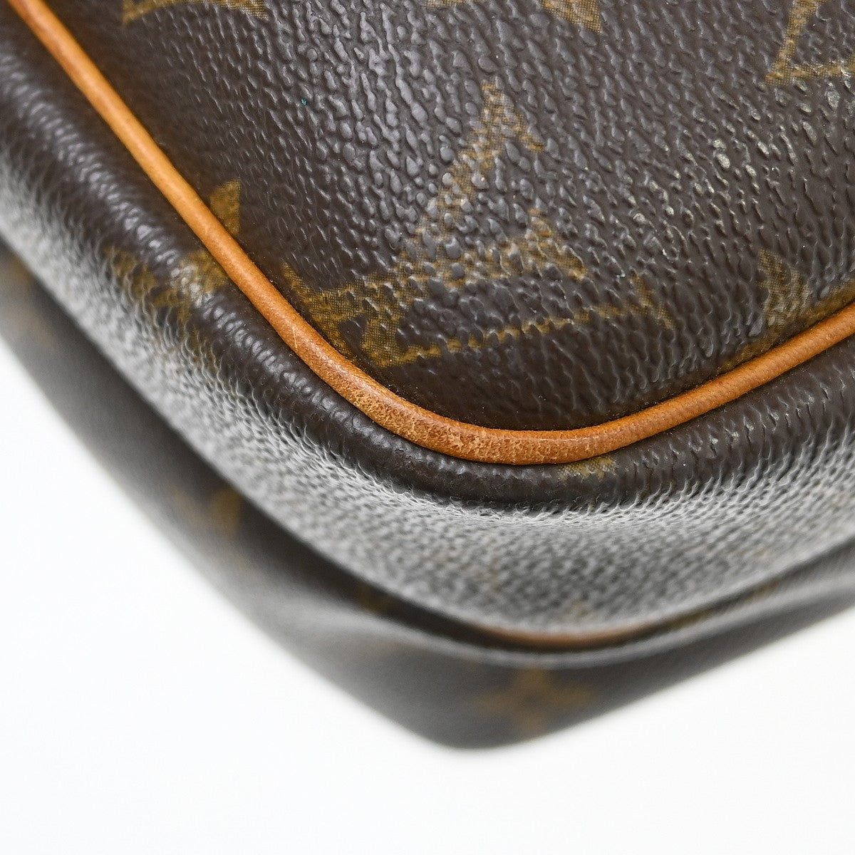 Louis Vuitton Reporter Monogram Brown Canvas Shoulder Bag Bag (Pre-Owned)