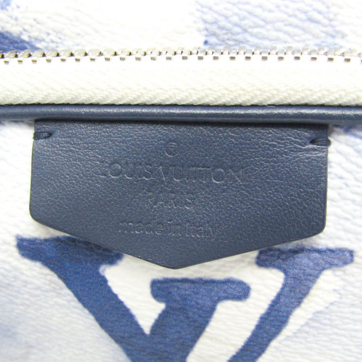 Louis Vuitton Outdoor Pouch Limited Edition Monogram Watercolor Canvas Blue Canvas Clutche & Pouche Bag (Pre-Owned)