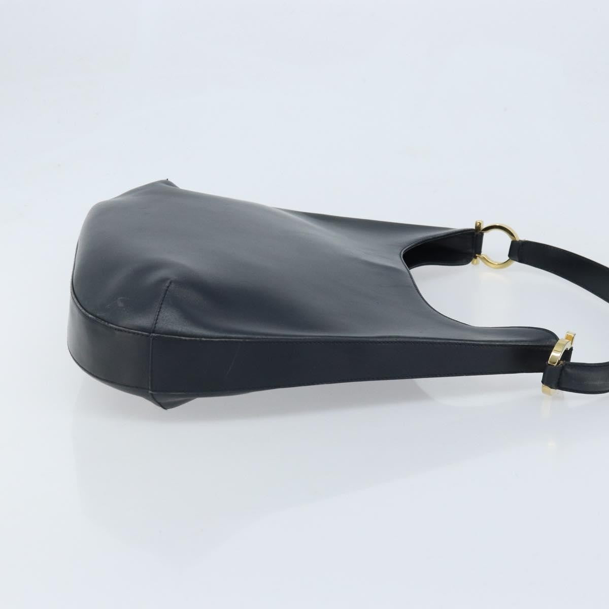 Salvatore Ferragamo Gancini Leather Navy Leather Handbag (Pre-Owned)