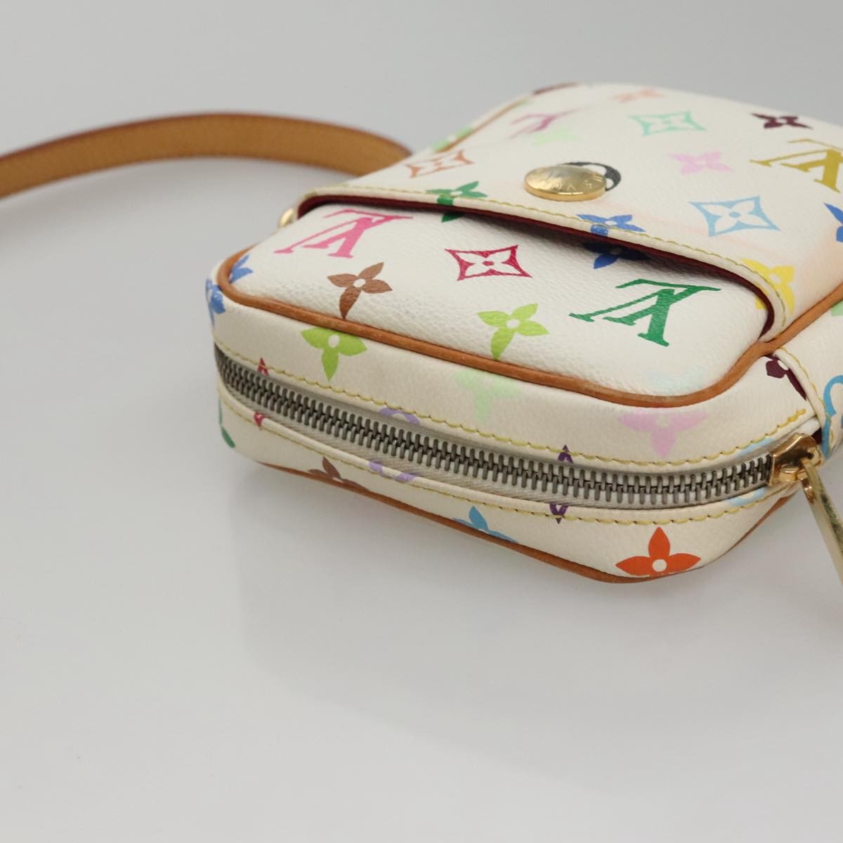 Louis Vuitton Rift Monogram Multicolor White Canvas Shoulder Bag Bag (Pre-Owned)