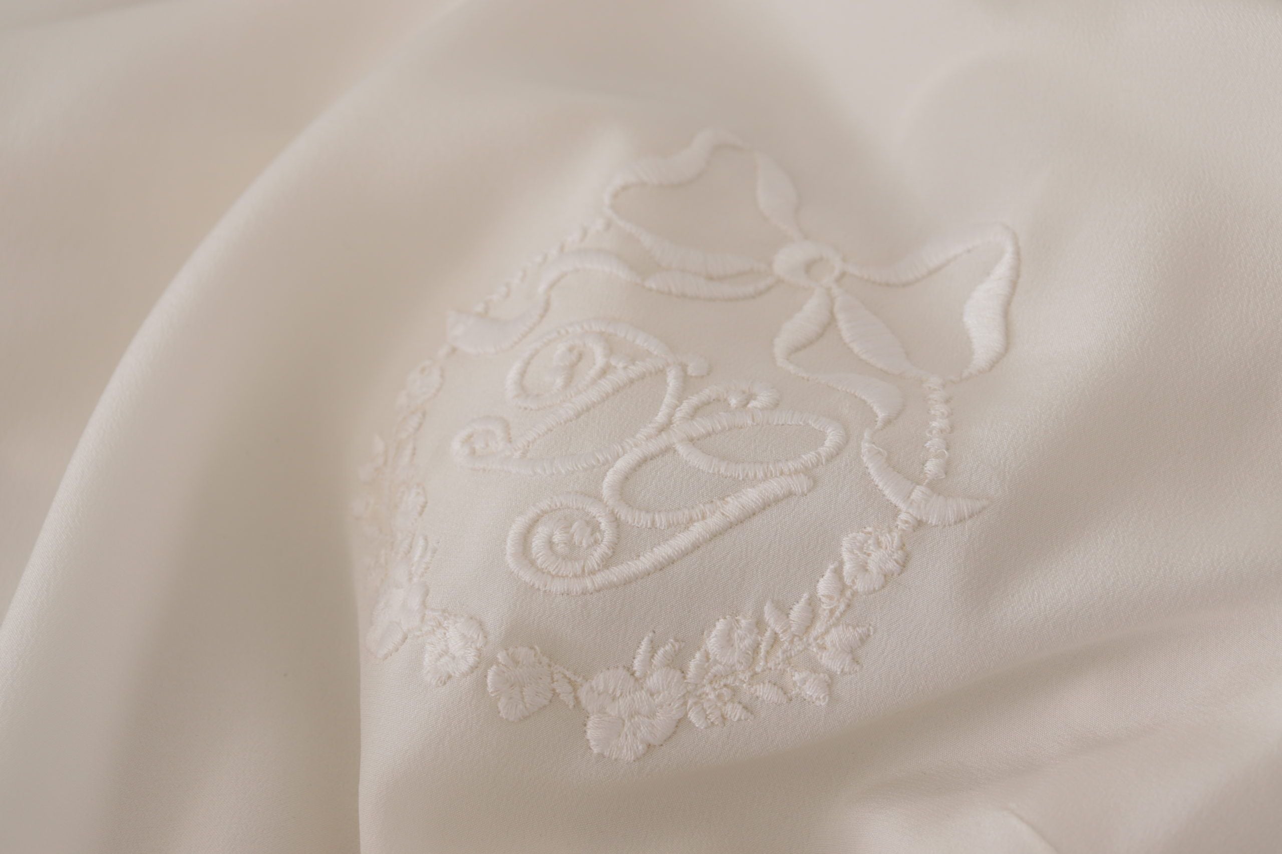 Dolce & Gabbana White Silk DG Logo Embroidered Long Sleeves Women's Blouse