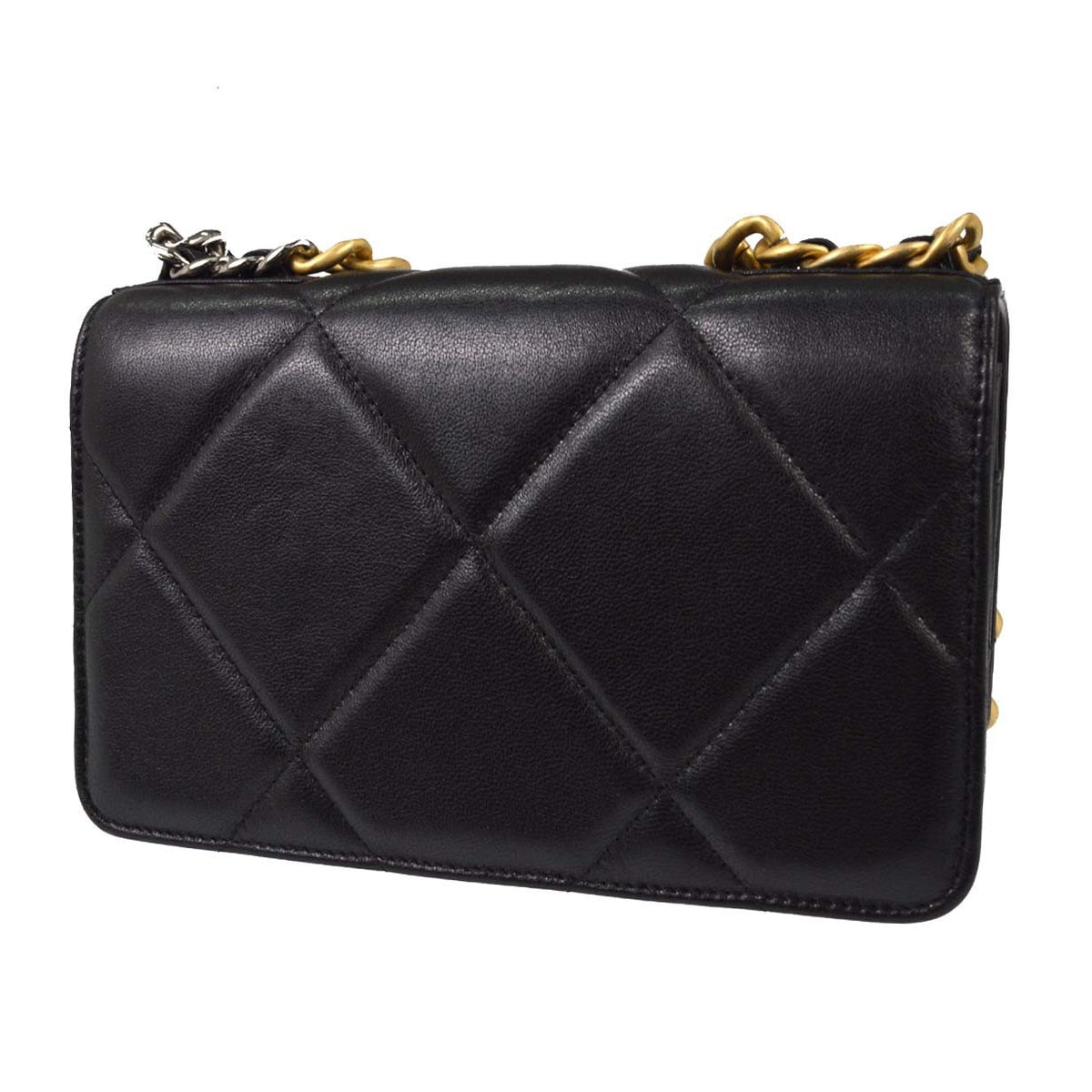 Chanel 19 Flap Bag Quilted Lambskin Black Leather Shoulder Bag Bag (Pre-Owned)