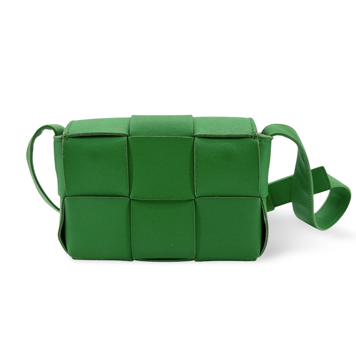 Bottega Veneta Cassette Maxi Intrecciato Leather Green Leather Crossbody Bag Bag (Pre-Owned)