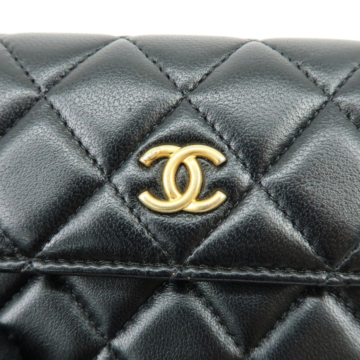 Chanel Pearl Crush Flap Clutch With Chain Quilted Lambskin Black Leather Clutche & Pouche Bag (Pre-Owned)