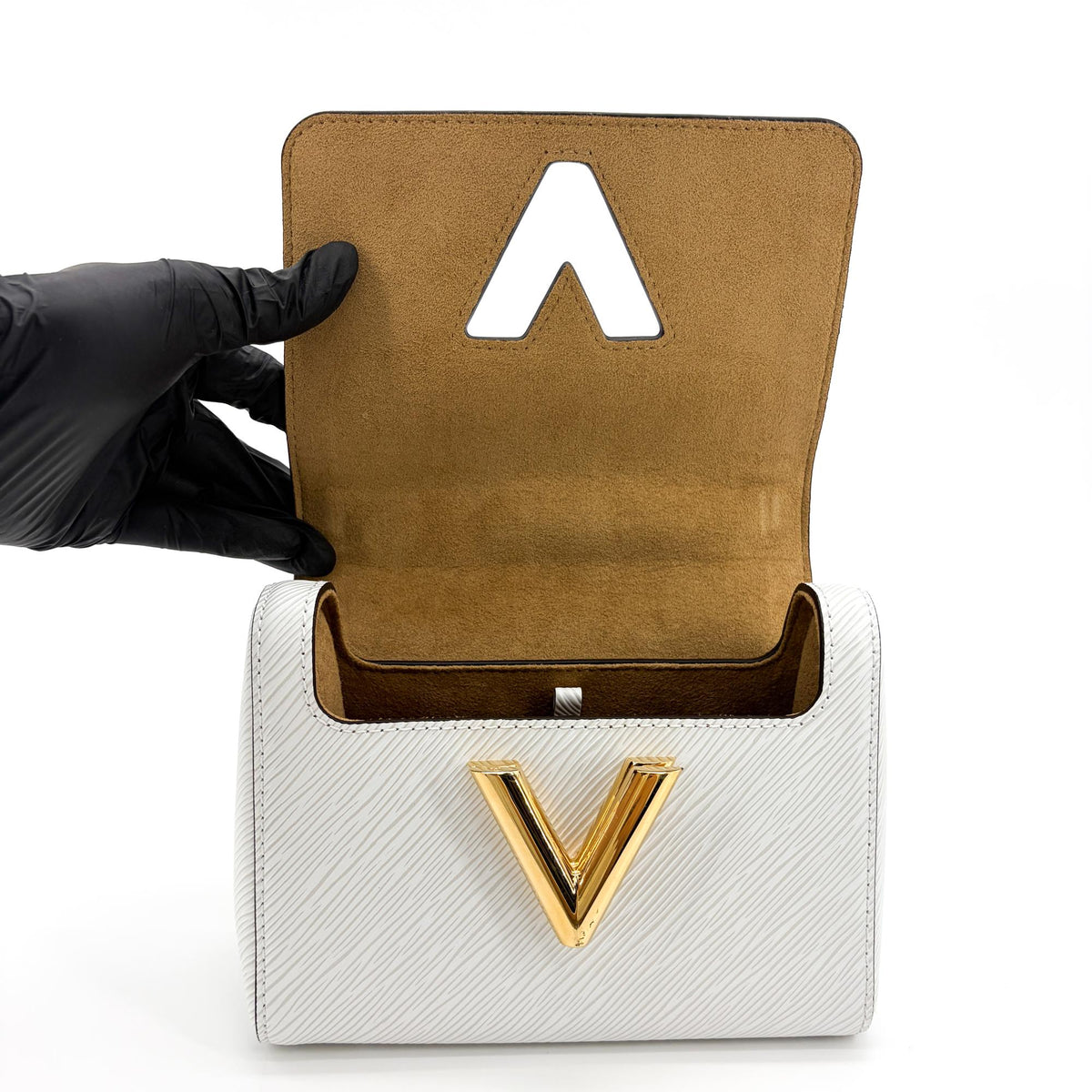 Louis Vuitton Twist Epi Leather White Leather Shoulder Bag Bag (Pre-Owned)