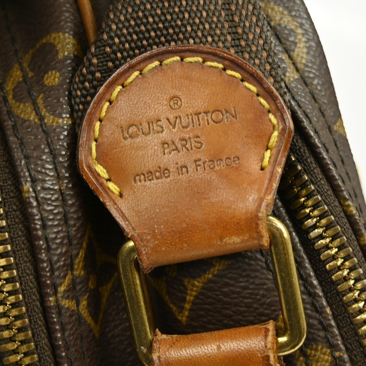 Louis Vuitton Reporter Monogram Canvas Brown Canvas Handbag (Pre-Owned)