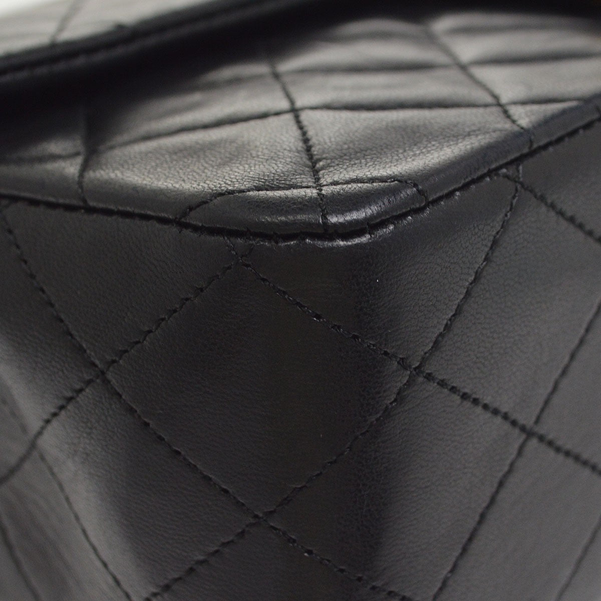 Chanel Vintage Classic Single Flap Quilted Lambskin Black Leather Handbag (Pre-Owned)