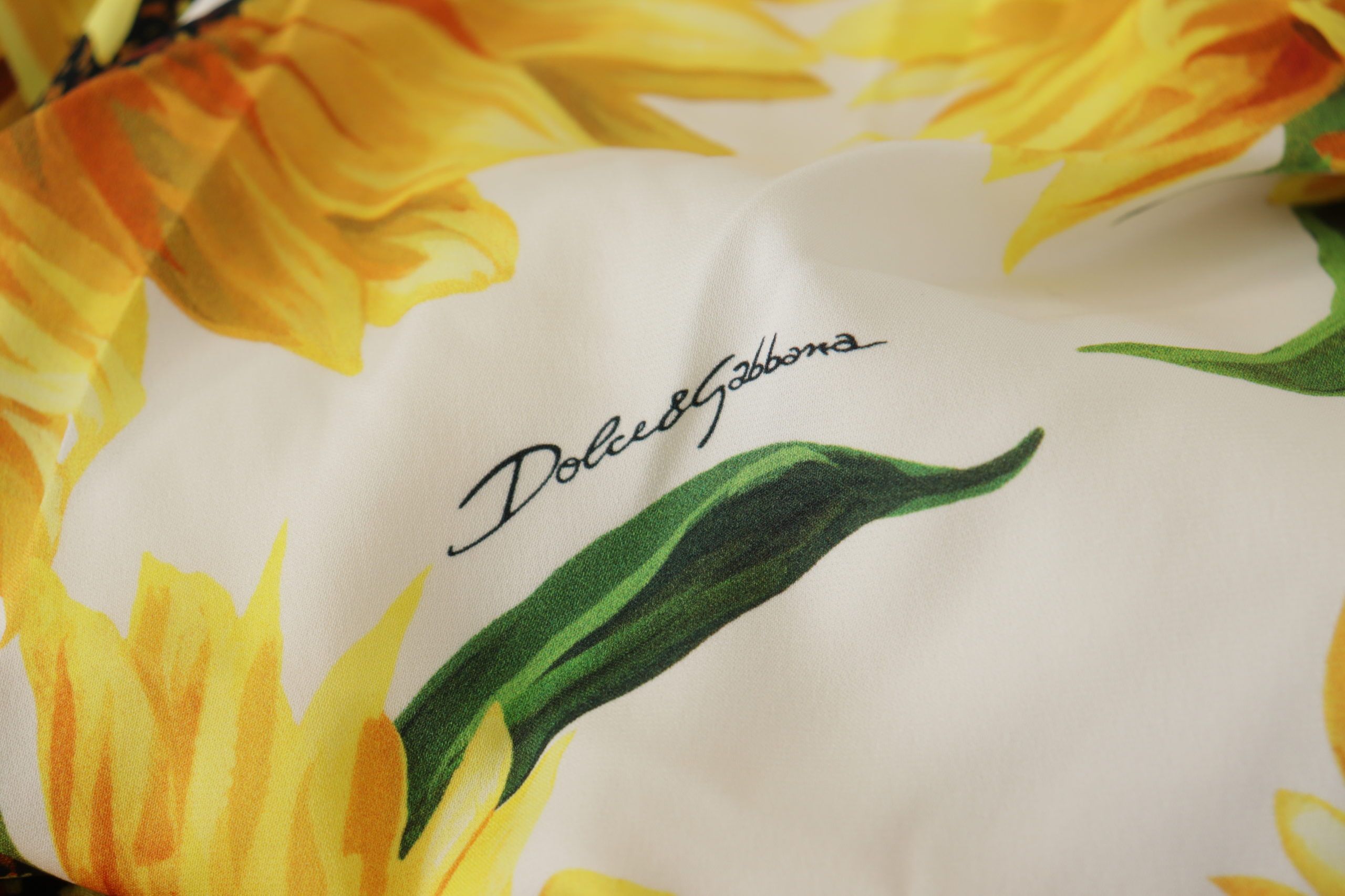 Dolce & Gabbana Elegant White Floral Print Midi Women's Dress