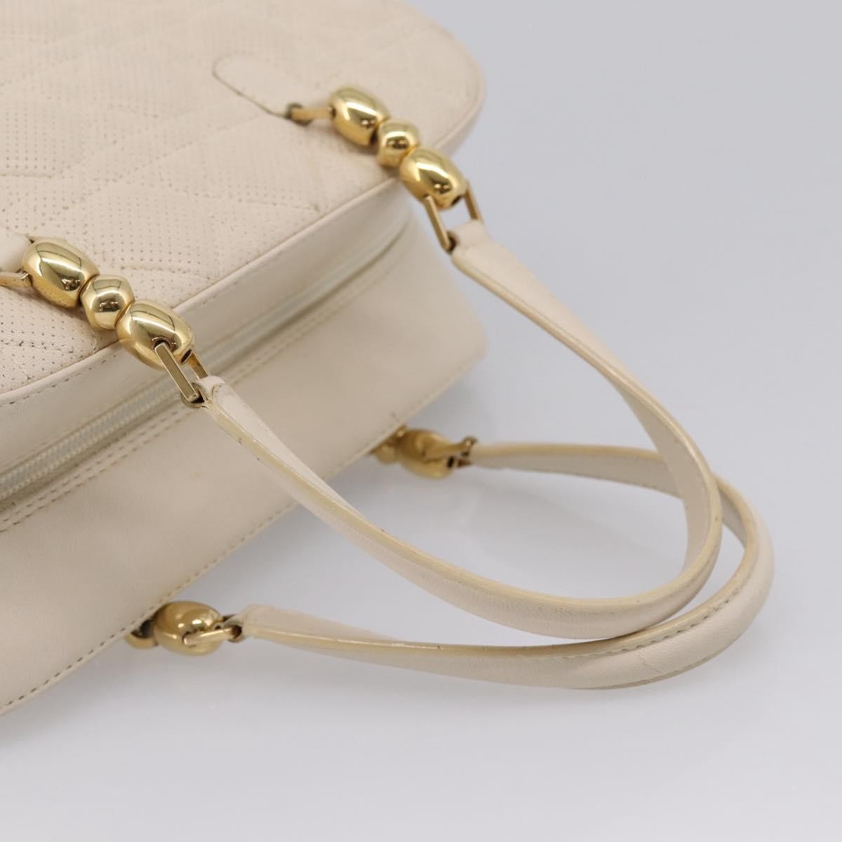 Christian Dior Vintage Leather White Leather Tote Bag Bag (Pre-Owned)