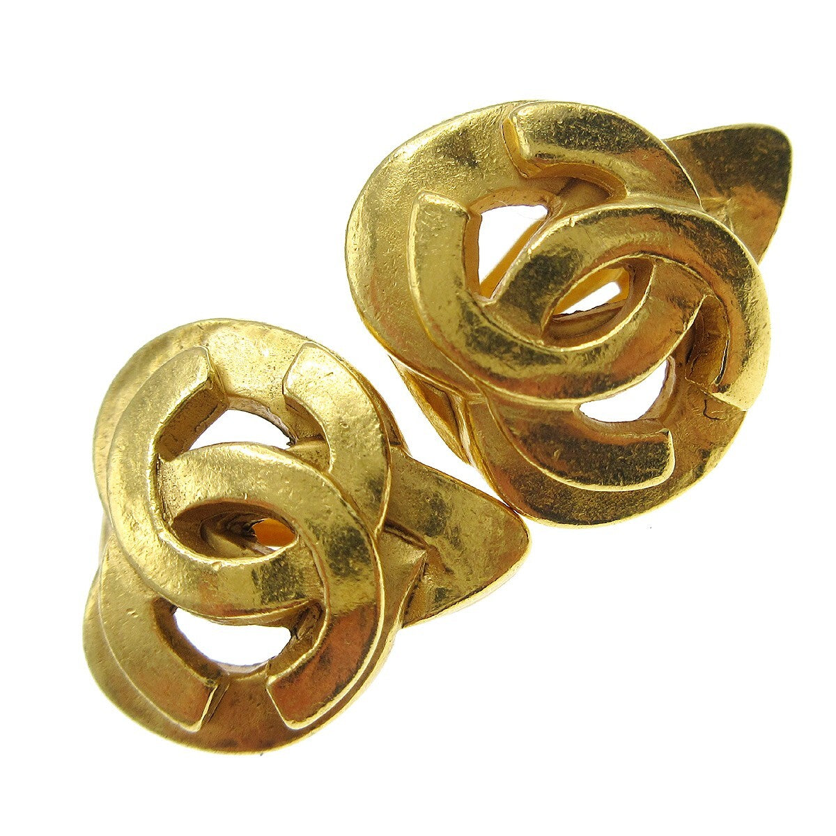 Chanel Vintage Cc Heart Clip-On Metal Gold Gold_Plated Earrings Jewelry (Pre-Owned)
