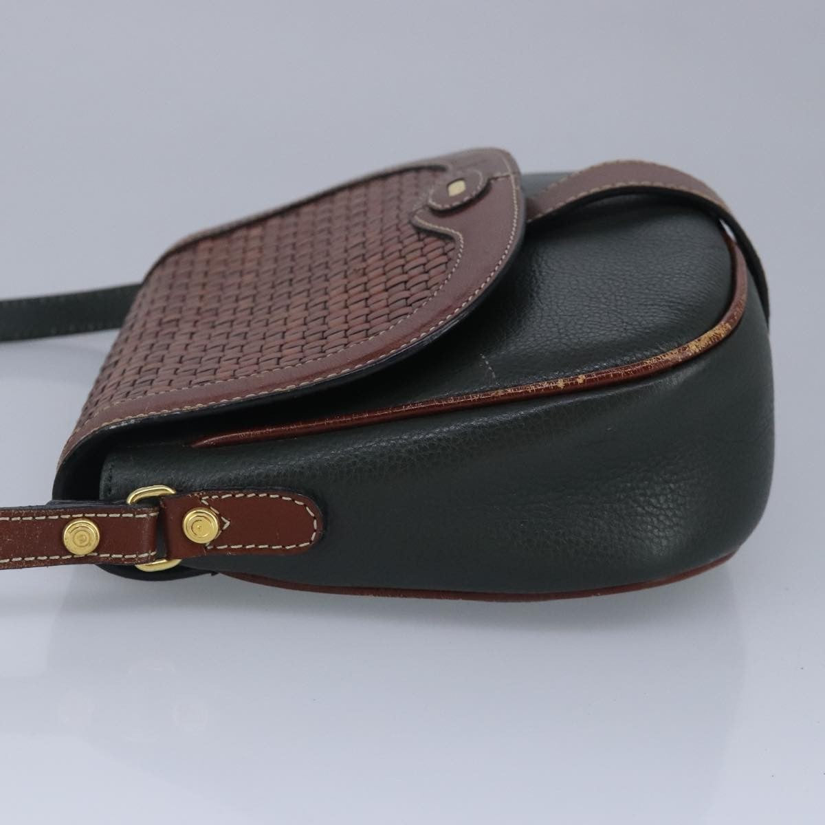 Bally Vintage Leather Green Leather Shoulder Bag Bag (Pre-Owned)