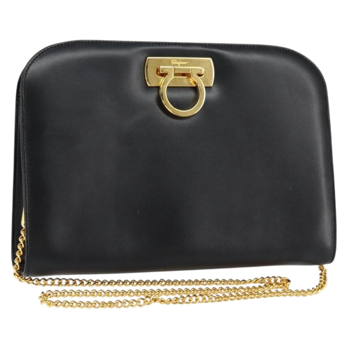 Salvatore Ferragamo Vintage Gancini Chain Leather Black Leather Shoulder Bag Bag (Pre-Owned)