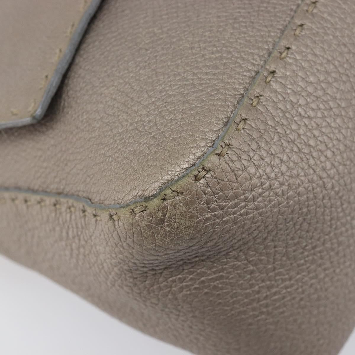 Fendi Selleria Baguette Leather Beige Leather Handbag (Pre-Owned)