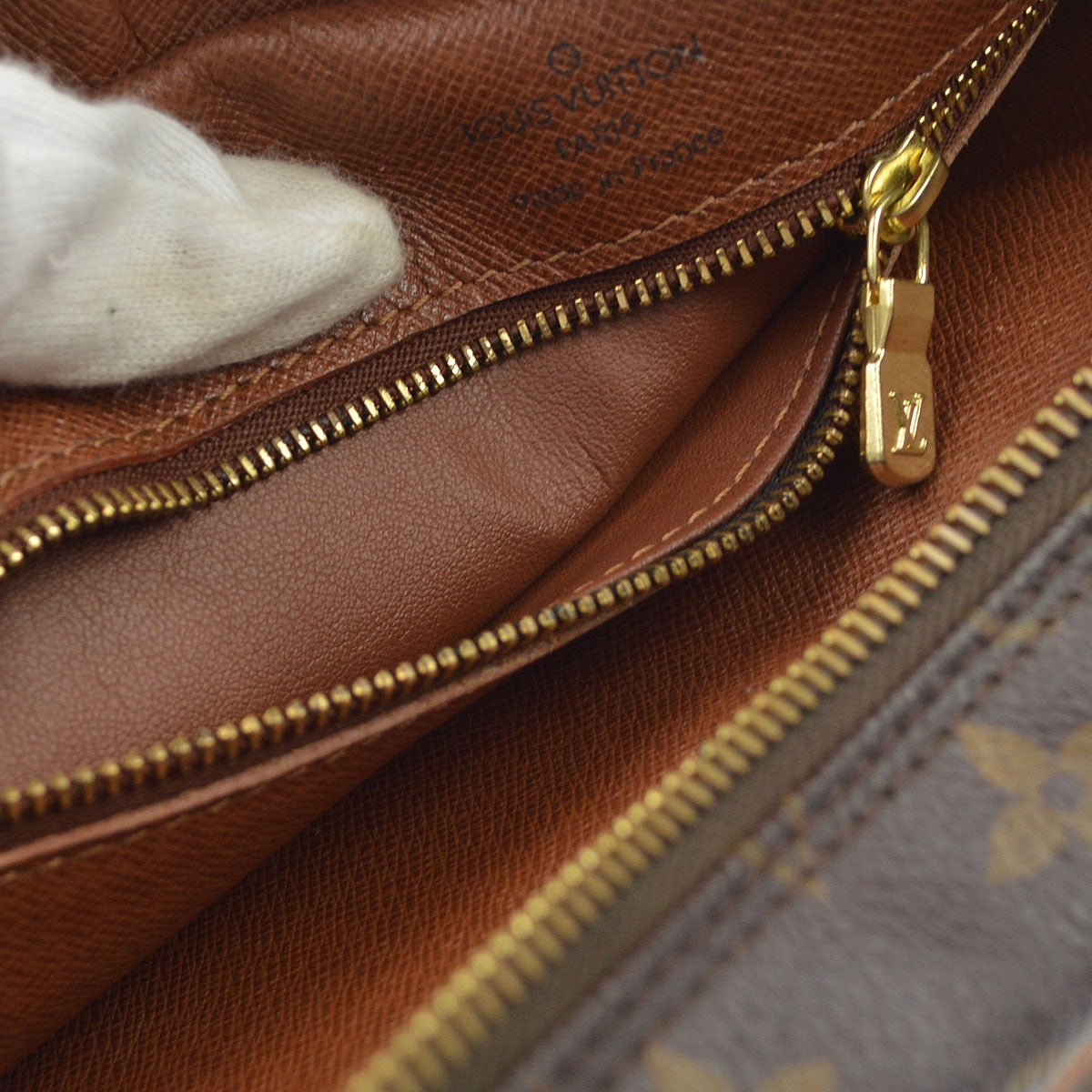 Louis Vuitton Nil Shoulder Bag Monogram Canvas Brown Canvas Shoulder Bag Bag (Pre-Owned)