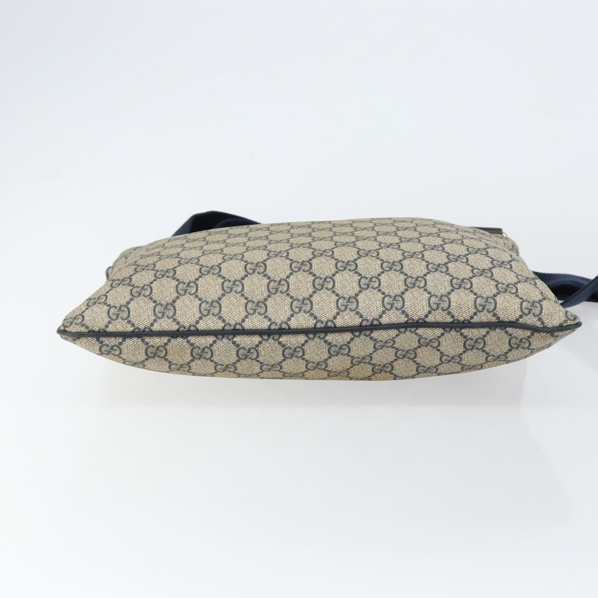 Gucci Zip Top Messenger Gg Coated Canvas Navy Pvc Shoulder Bag Bag (Pre-Owned)