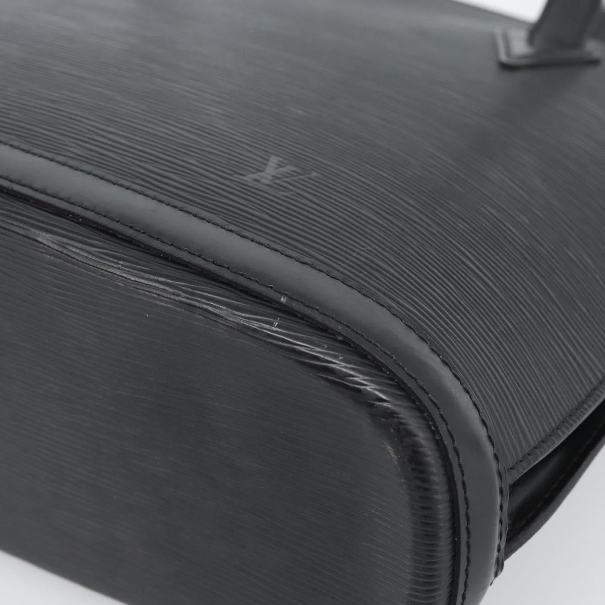 Louis Vuitton Lussac Epi Leather Black Leather Handbag (Pre-Owned)