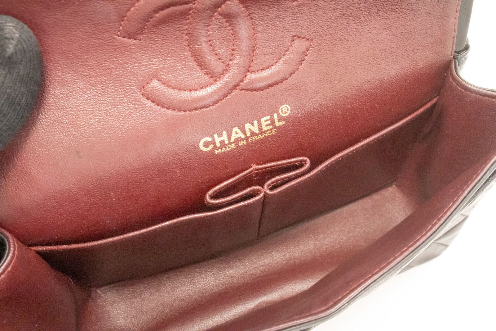 Chanel Classic Flap Lambskin Black Leather Crossbody Bag Bag (Pre-Owned)