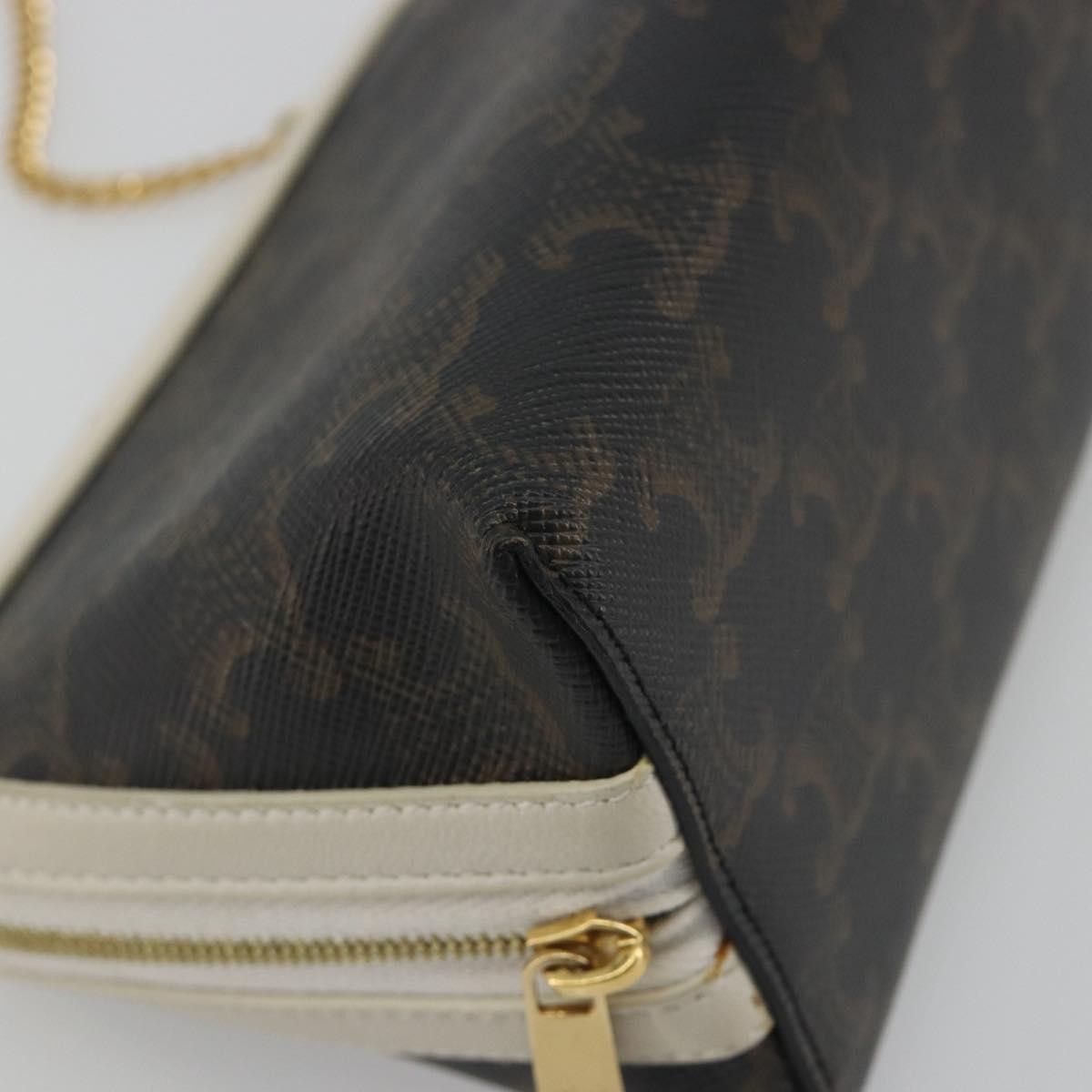 Celine Zip Around Chain Clutch Triomphe Coated Canvas Brown Canvas Clutche & Pouche Bag (Pre-Owned)