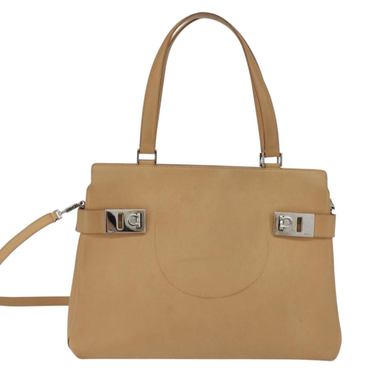 Salvatore Ferragamo Gancini Tote Leather Beige Leather Tote Bag Bag (Pre-Owned)