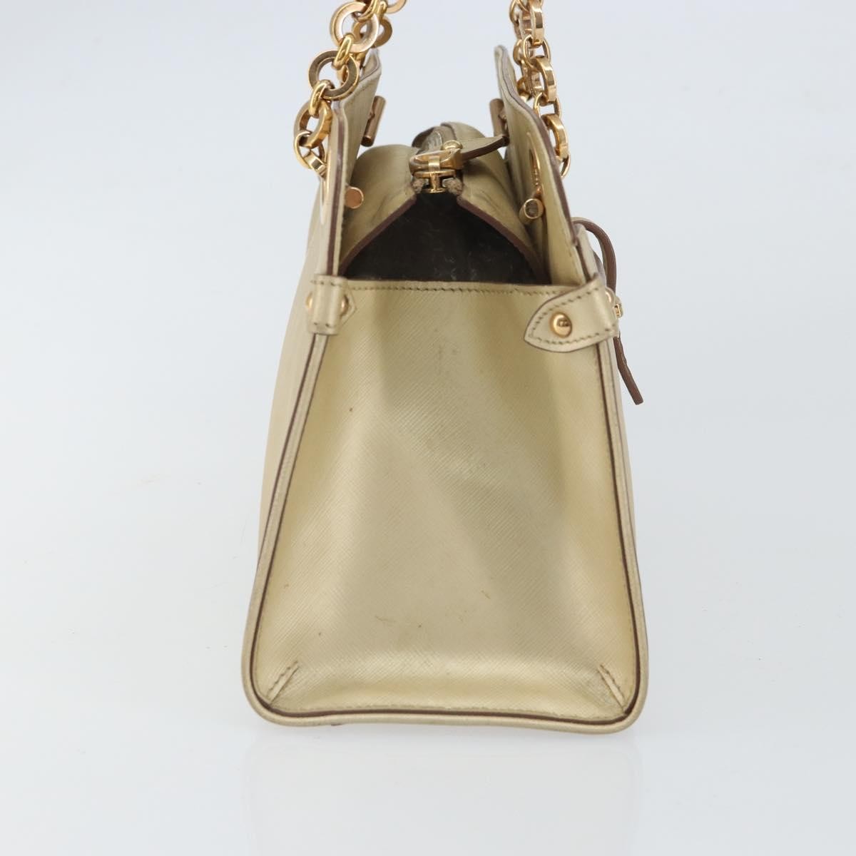 Salvatore Ferragamo Gancini Leather Gold Leather Shoulder Bag Bag (Pre-Owned)