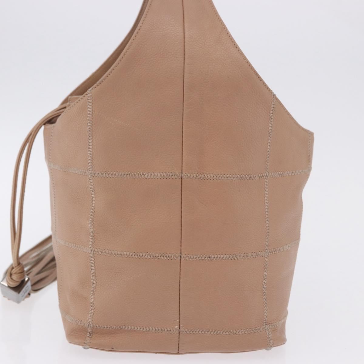 Chanel Square Stitch Tassel Hobo Quilted Leather Beige Leather Handbag (Pre-Owned)