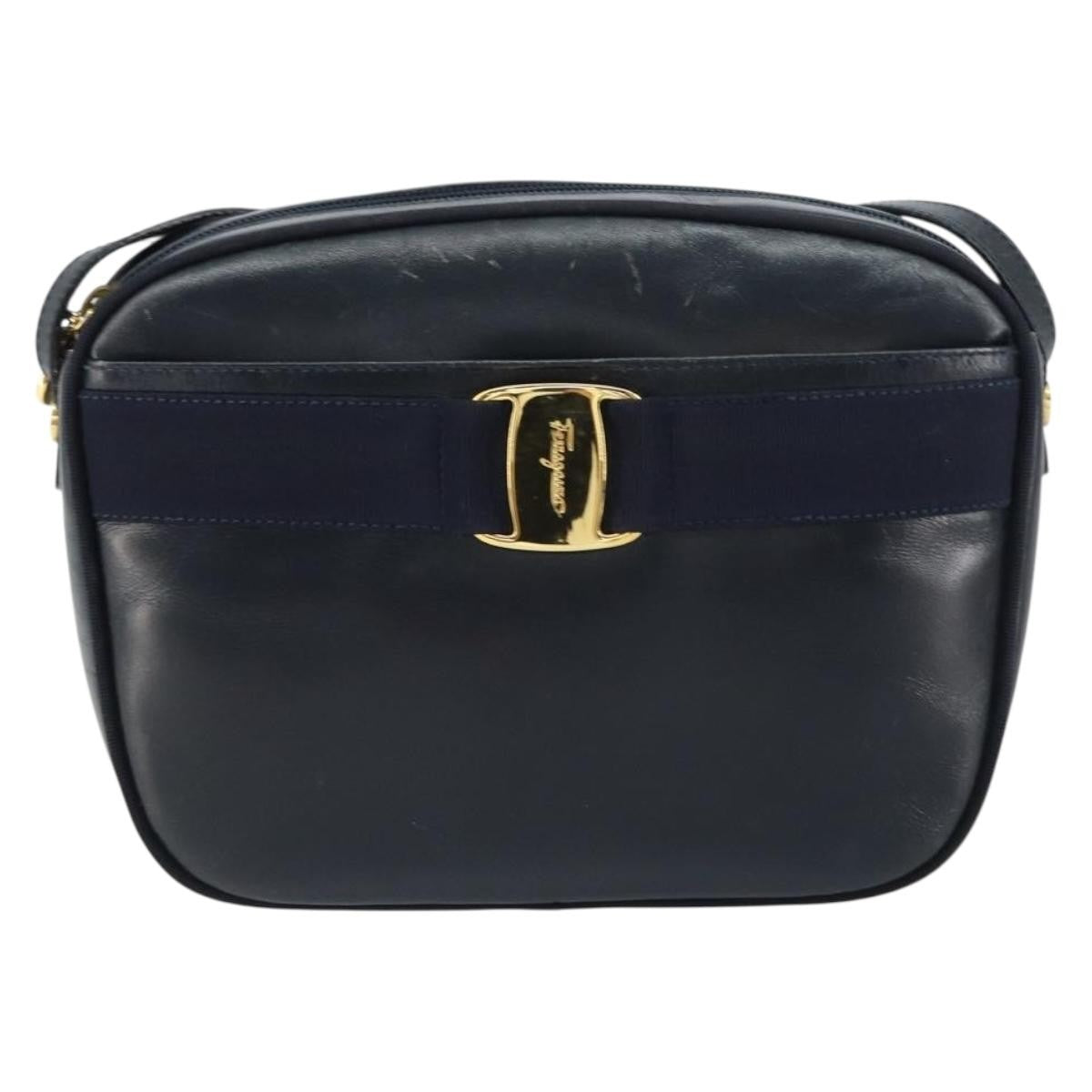 Salvatore Ferragamo Vala Leather Navy Leather Shoulder Bag Bag (Pre-Owned)