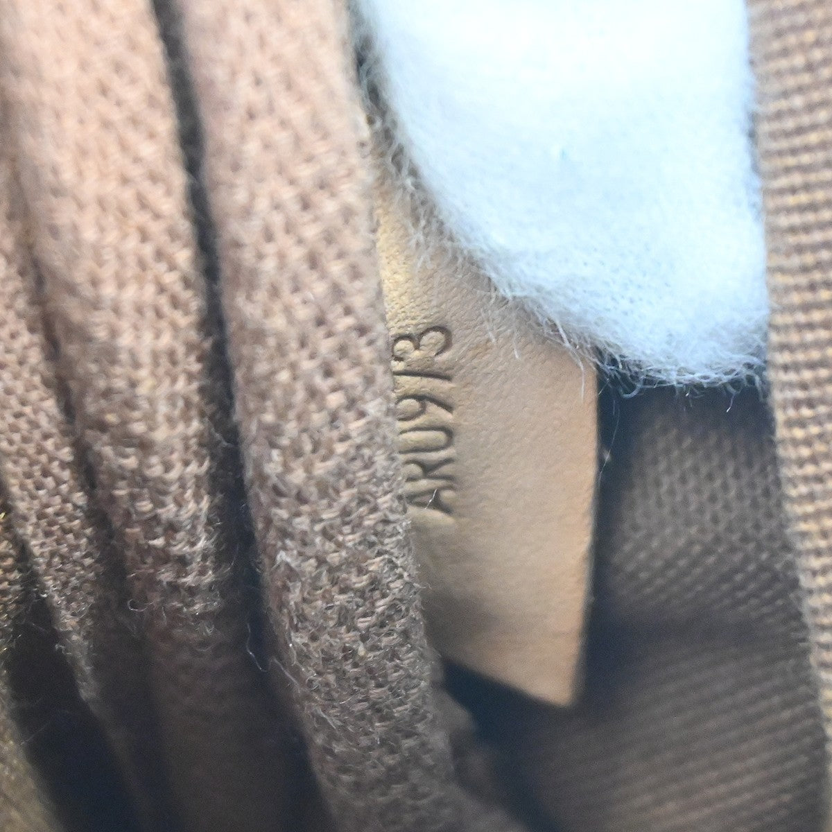 Louis Vuitton Saumur Monogram Canvas Brown Canvas Shoulder Bag Bag (Pre-Owned)