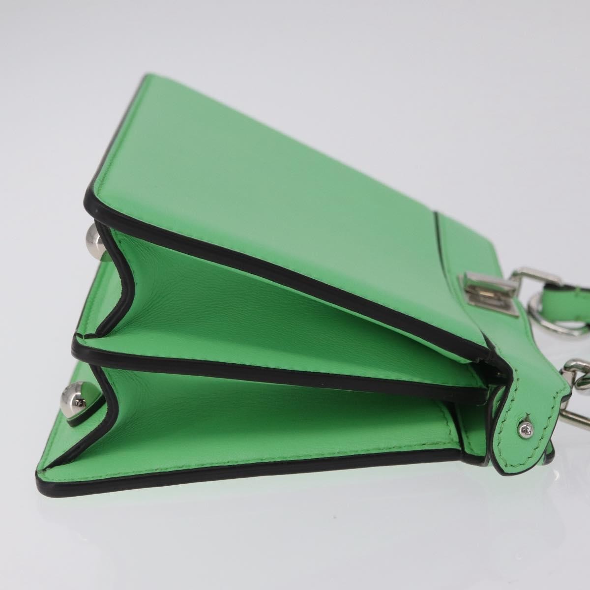 Fendi Peekaboo Iseeu Leather Green Leather Handbag (Pre-Owned)