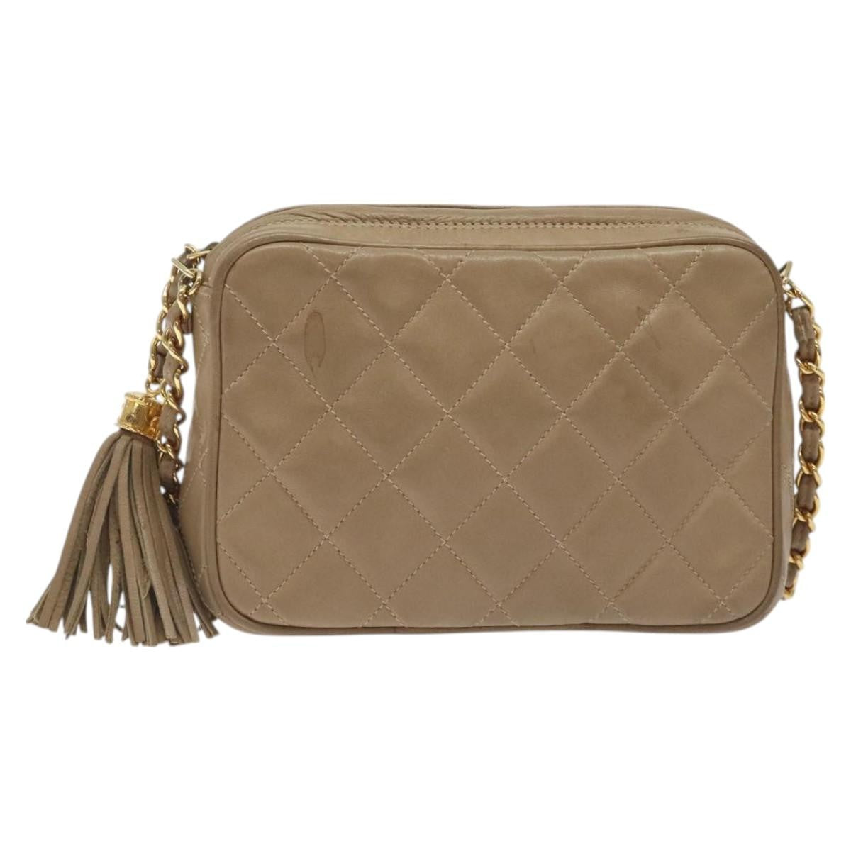 Chanel Vintage Diamond Cc Camera Quilted Leather Beige Leather Shoulder Bag Bag (Pre-Owned)