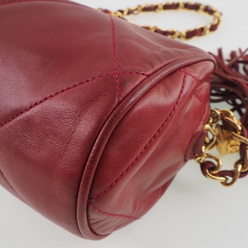 Chanel Red Leather Shoulder Bag (Pre-Owned)