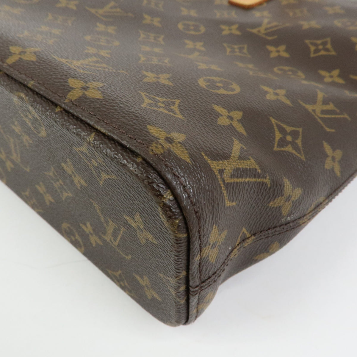 Louis Vuitton Luco Monogram Canvas Brown Canvas Handbag (Pre-Owned)