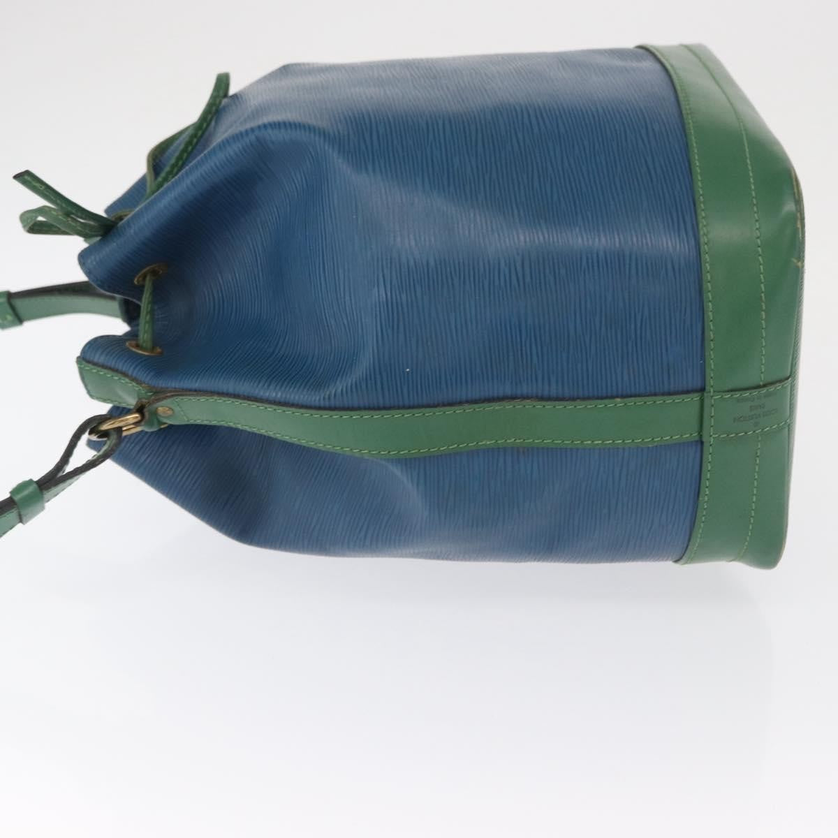 Louis Vuitton Bicolor Noe Epi Leather Blue Leather Shoulder Bag Bag (Pre-Owned)