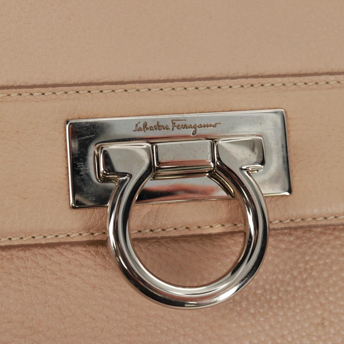 Salvatore Ferragamo Sofia Satchel Grainy Leather Beige Leather Handbag (Pre-Owned)