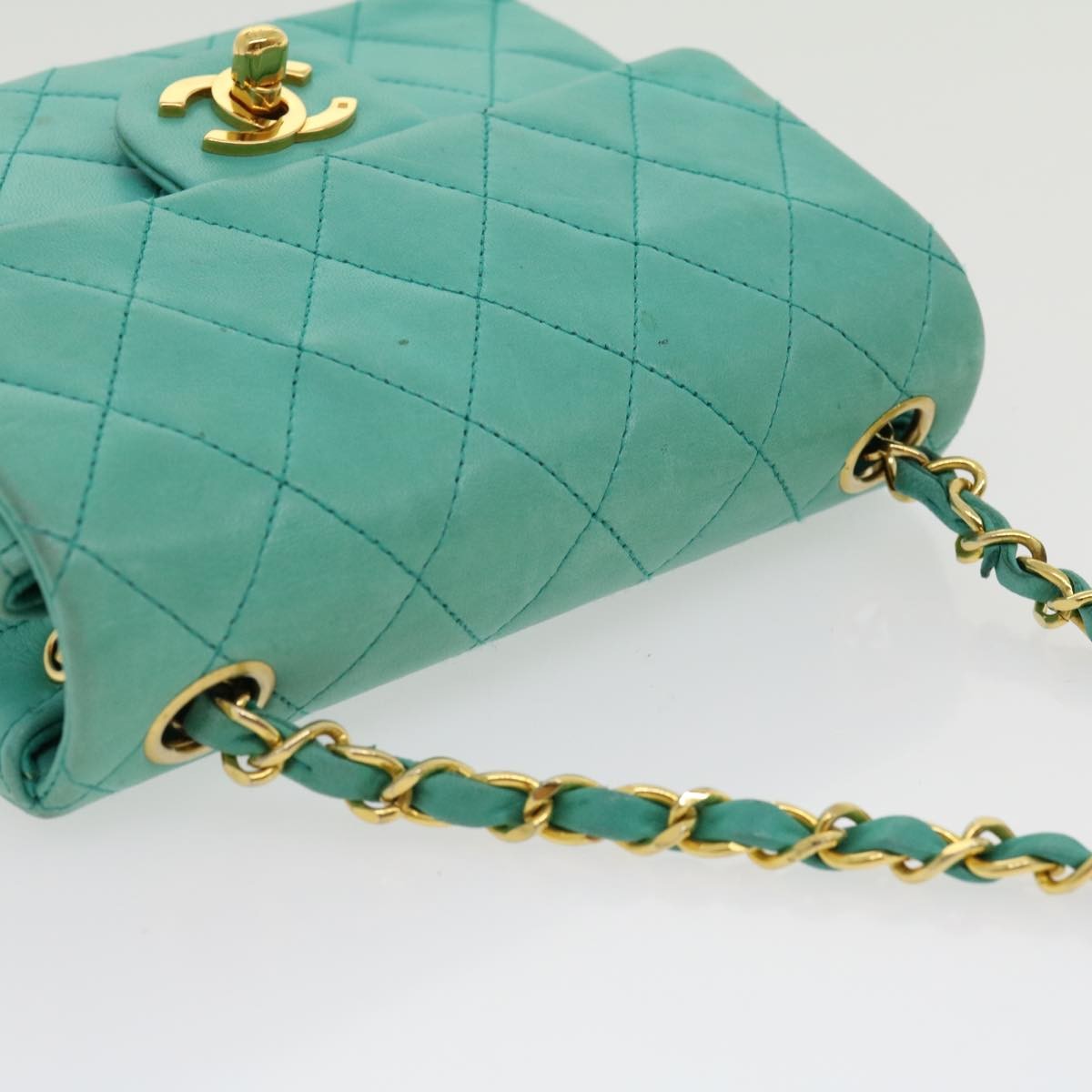 Chanel Square Classic Single Flap Quilted Lambskin Blue Leather Handbag (Pre-Owned)