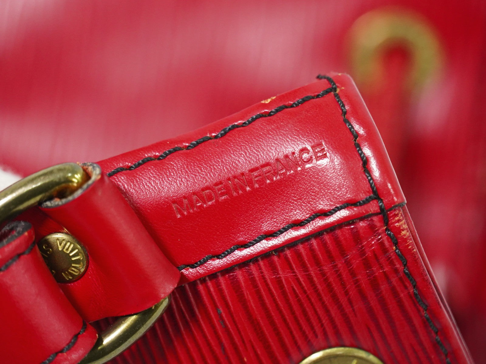 Louis Vuitton Petit Noe Nm Epi Leather Red Leather Shoulder Bag Bag (Pre-Owned)