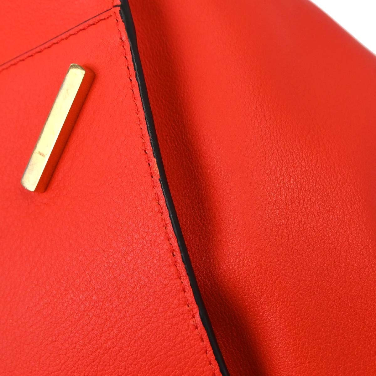 Loewe Hammock Leather Red Leather Handbag (Pre-Owned)