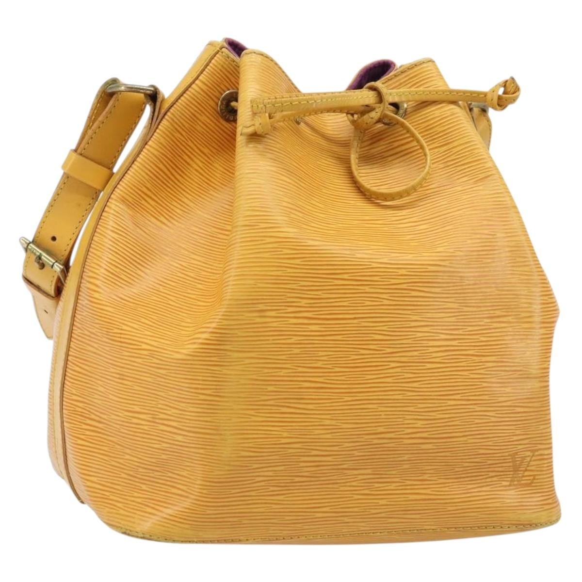 Louis Vuitton Petit Noe Epi Leather Yellow Leather Shoulder Bag Bag (Pre-Owned)