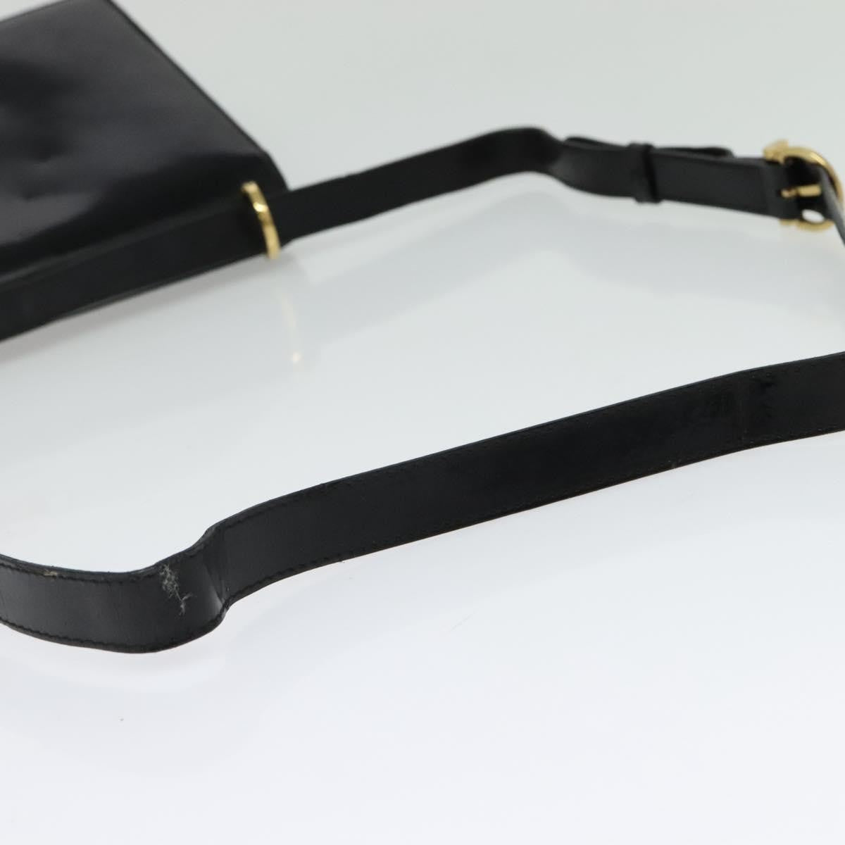 Salvatore Ferragamo Gancini Leather Black Leather Shoulder Bag Bag (Pre-Owned)