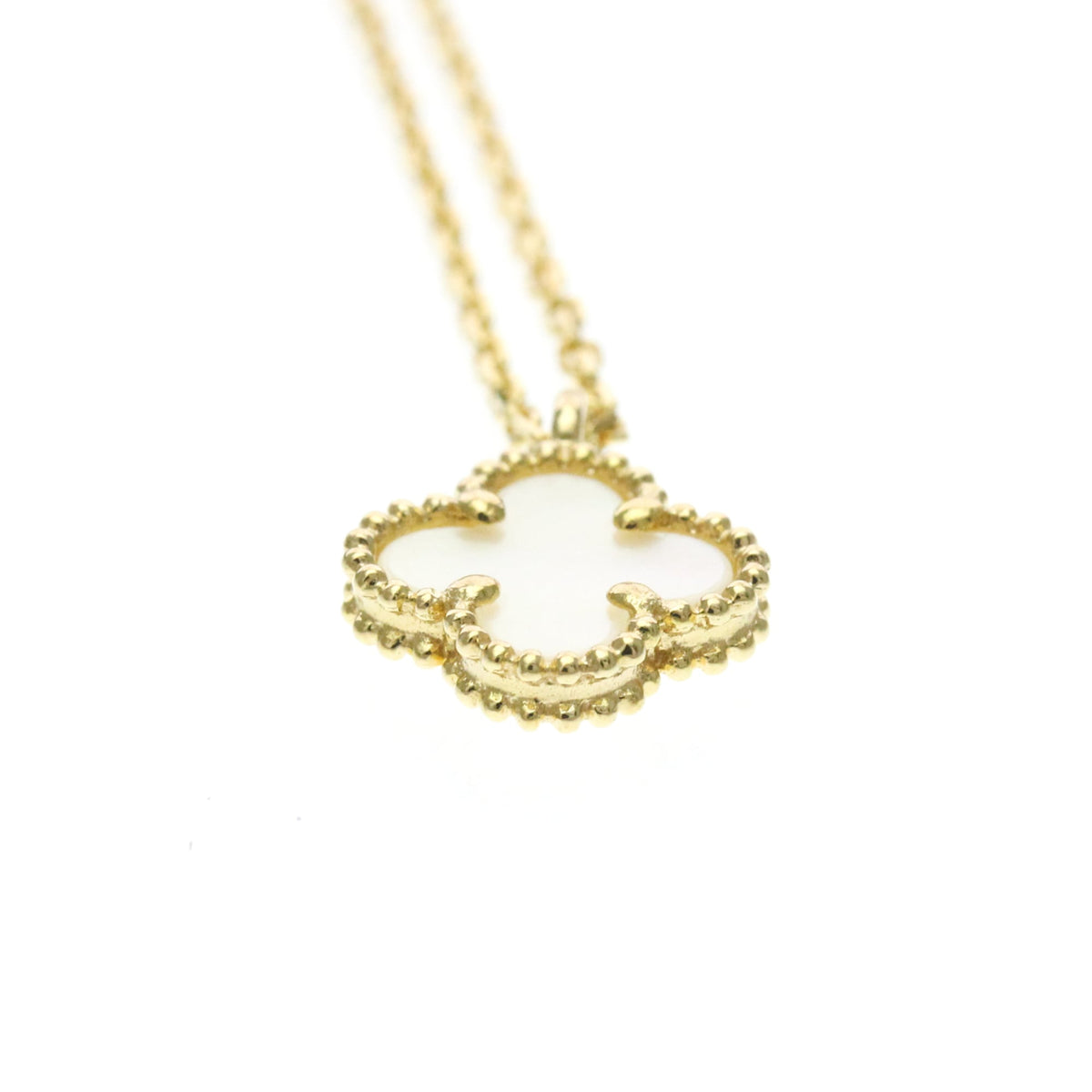 Van Cleef & Arpels Sweet Alhambra Pendant 18K Yellow Gold And Mother Of Pearl Gold Yellow_Gold Necklace Jewelry (Pre-Owned)