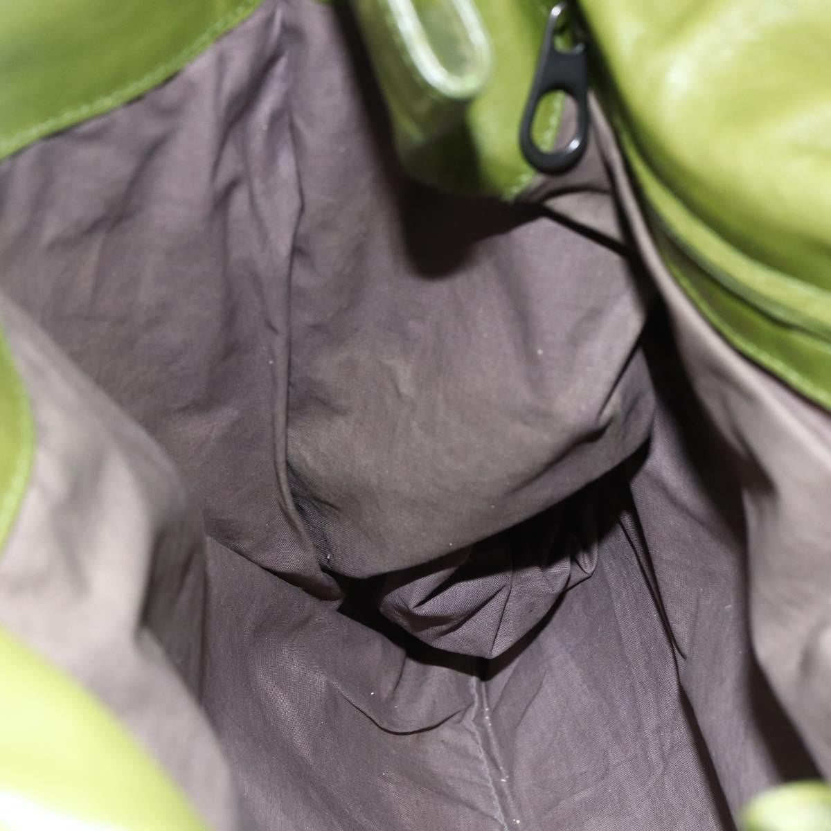 Bottega Veneta Intrecciato Leather Green Leather Shoulder Bag Bag (Pre-Owned)