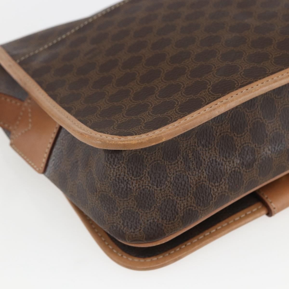 Celine Vintage Macadam Circle Logo Canvas And Leather Brown Canvas Shoulder Bag Bag (Pre-Owned)