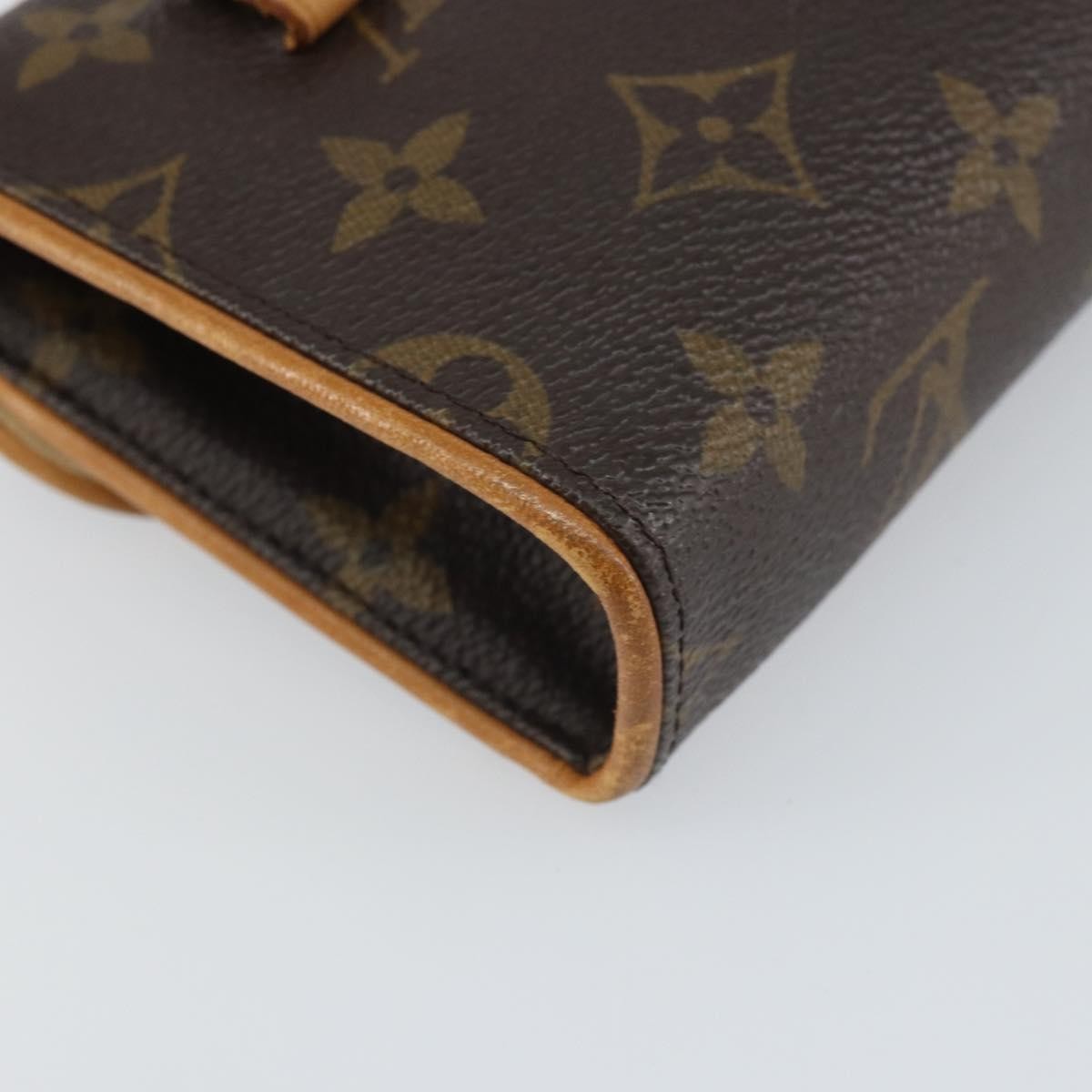 Louis Vuitton Florentine Waist Monogram Canvas Brown Canvas Clutche & Pouche Bag (Pre-Owned)