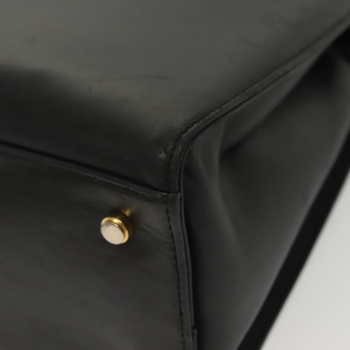 Salvatore Ferragamo Gancini Leather Black Leather Shoulder Bag Bag (Pre-Owned)