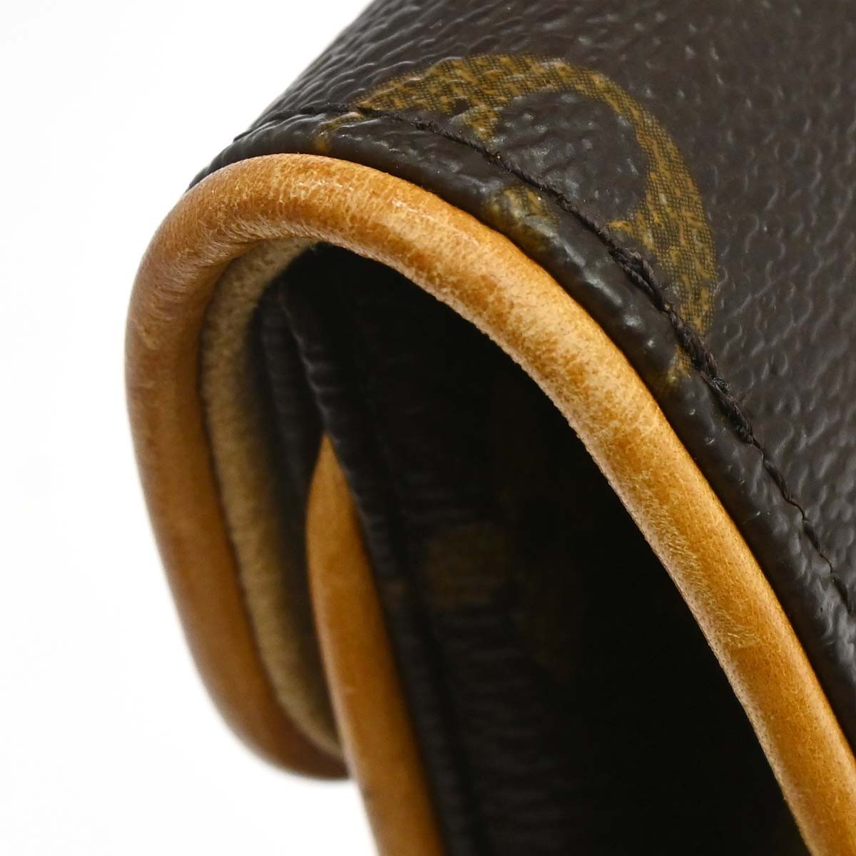 Louis Vuitton Florentine Waist Monogram Canvas Brown Canvas Clutche & Pouche Bag (Pre-Owned)