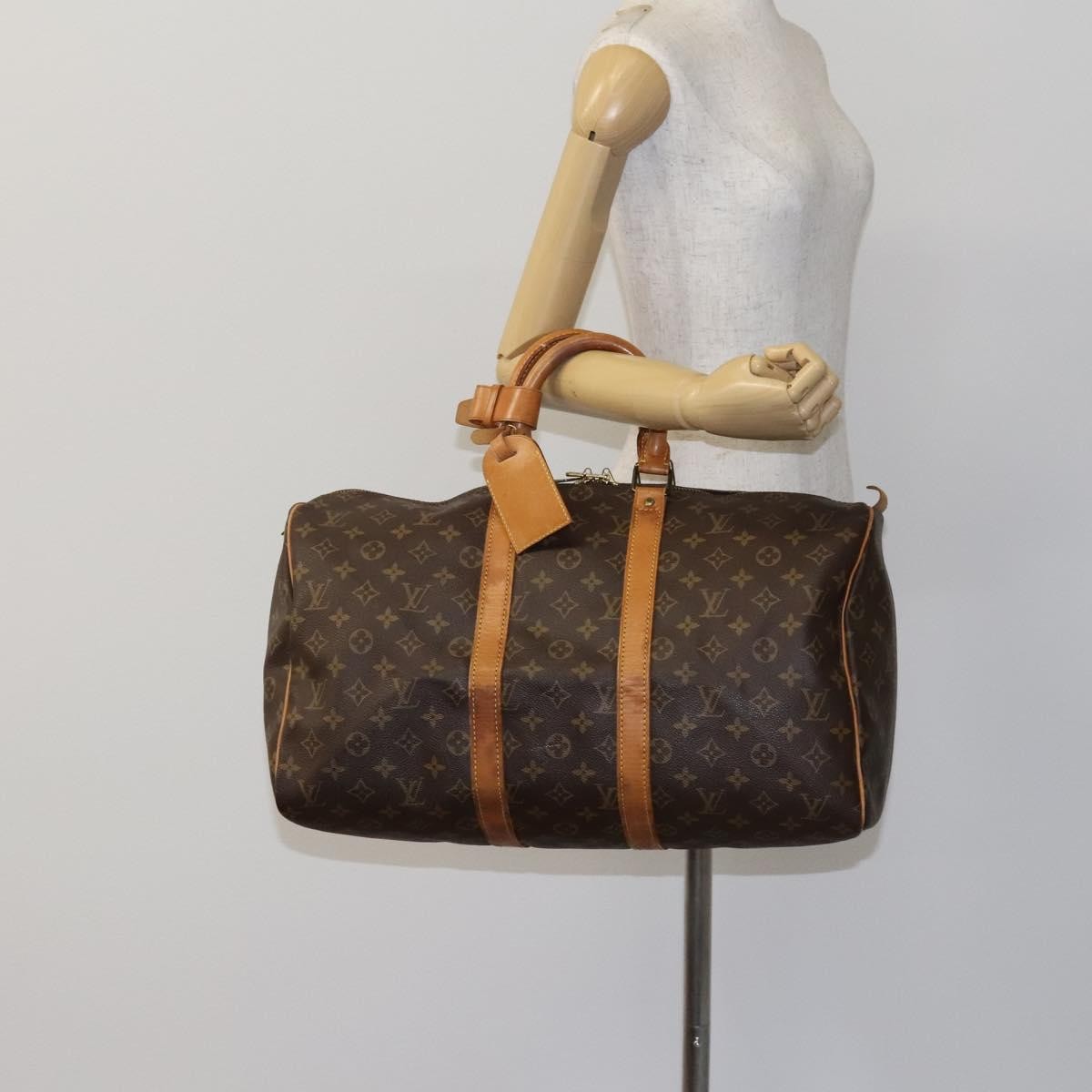 Louis Vuitton Keepall Monogram Canvas Brown Canvas Travel Bag Bag (Pre-Owned)
