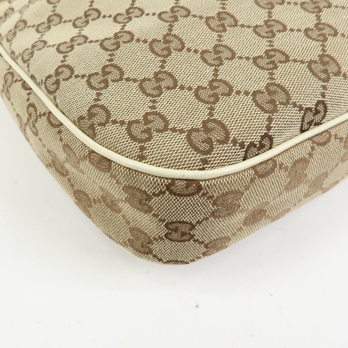 Gucci Shoulder Canvas Beige Canvas Shoulder Bag Bag (Pre-Owned)