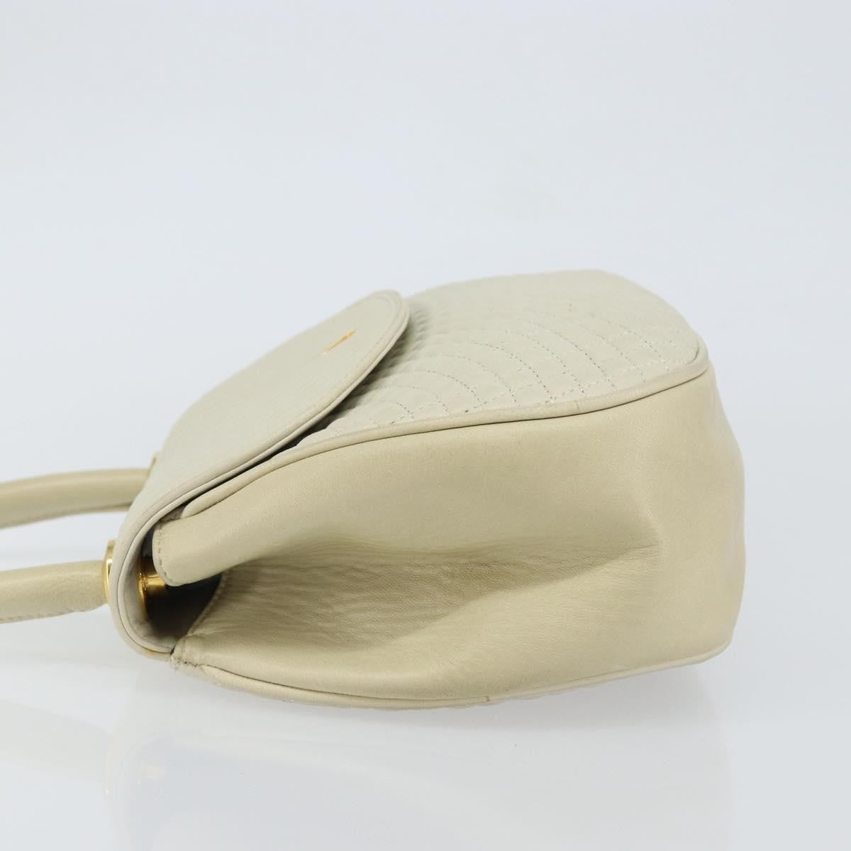 Bally Vintage Quilted Leather White Leather Handbag (Pre-Owned)