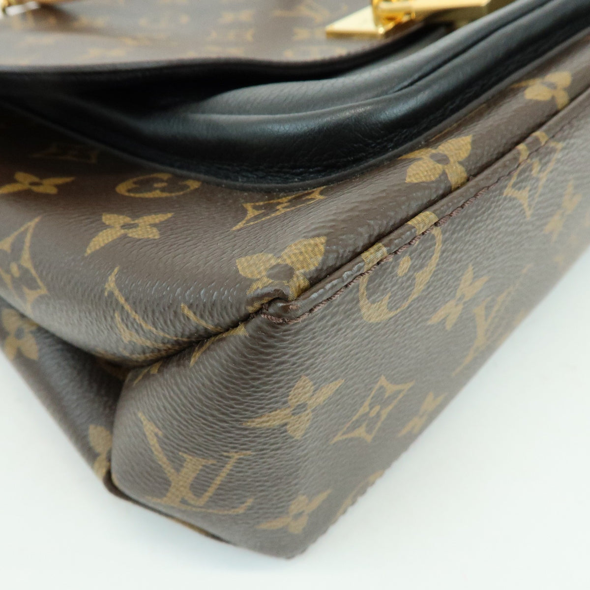 Louis Vuitton Marignan Monogram Canvas With Leather Brown Canvas Handbag (Pre-Owned)