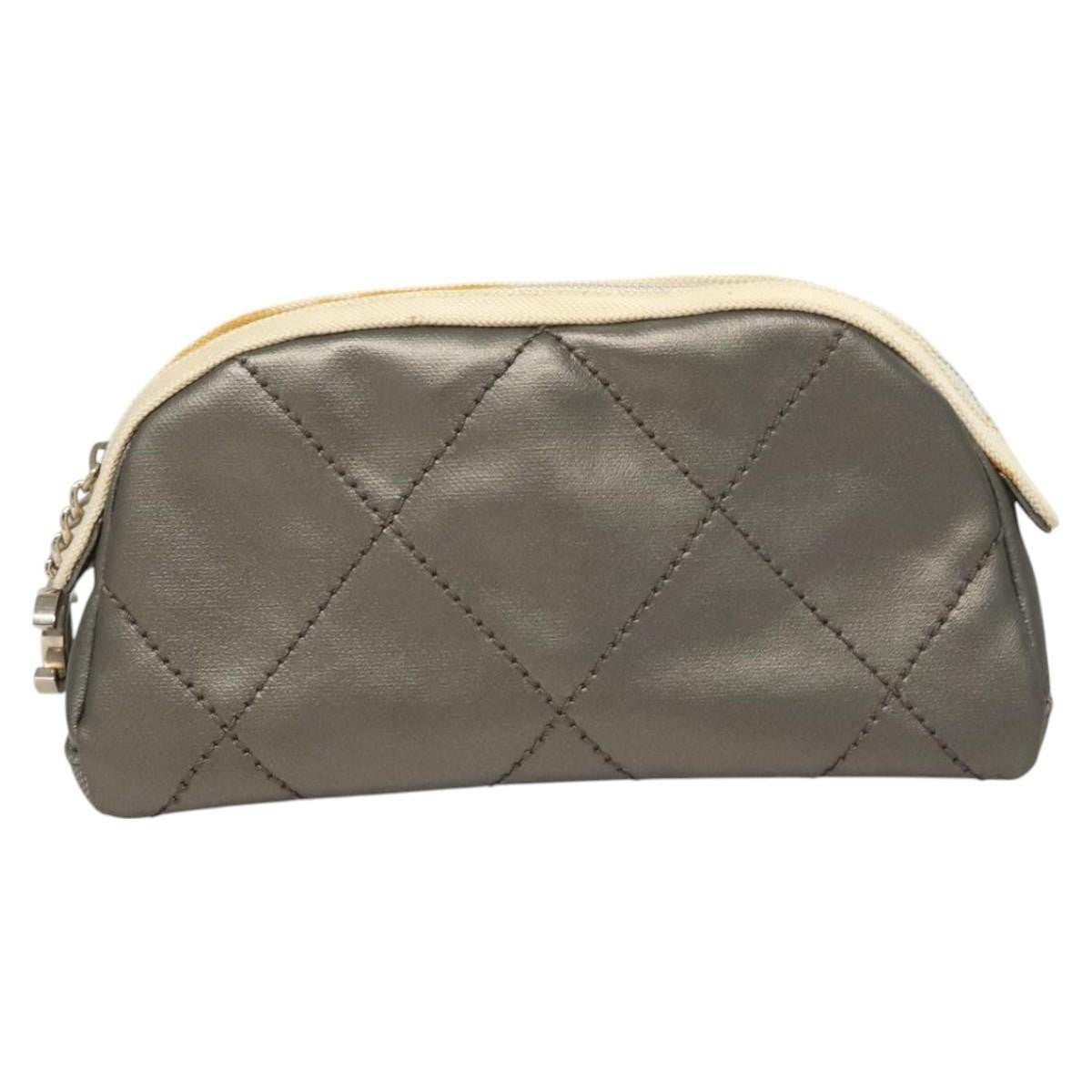 Chanel Vintage Clutch Leather Gray Leather Clutche & Pouche Bag (Pre-Owned)