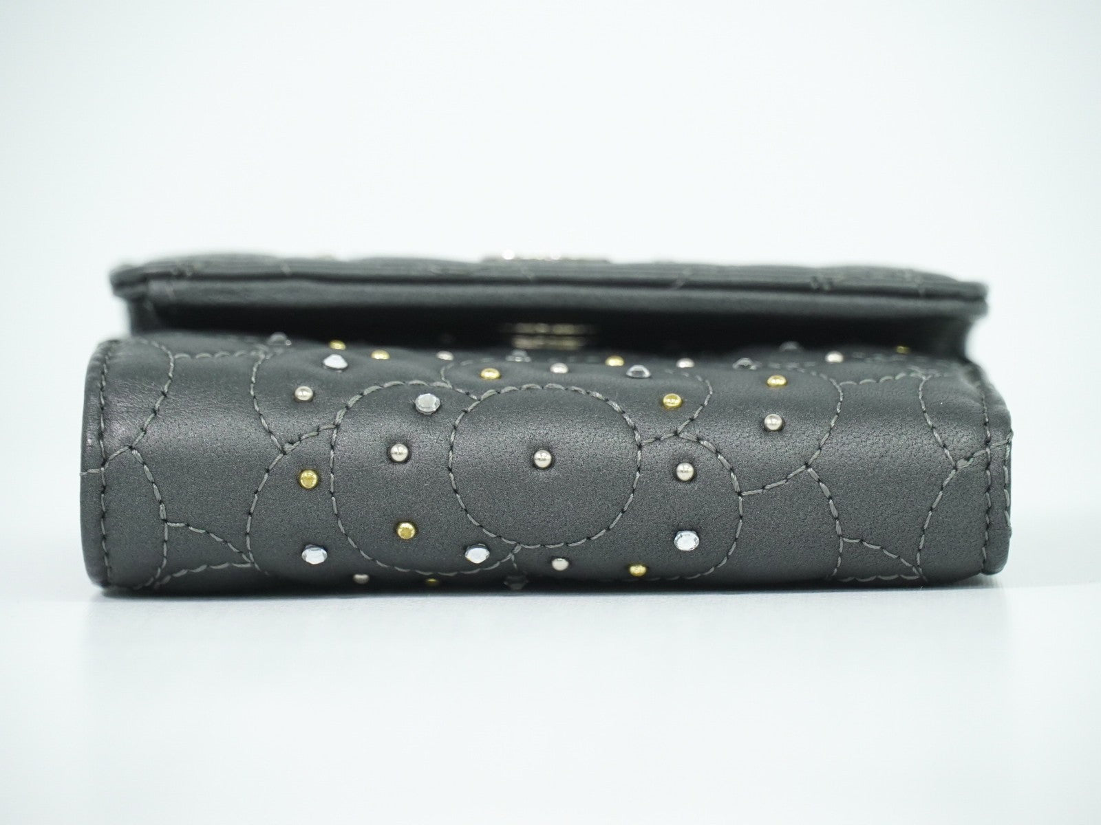 Chanel Camellia Flap Studded Camellia Lambskin Gray Leather Wallets Accessory (Pre-Owned)